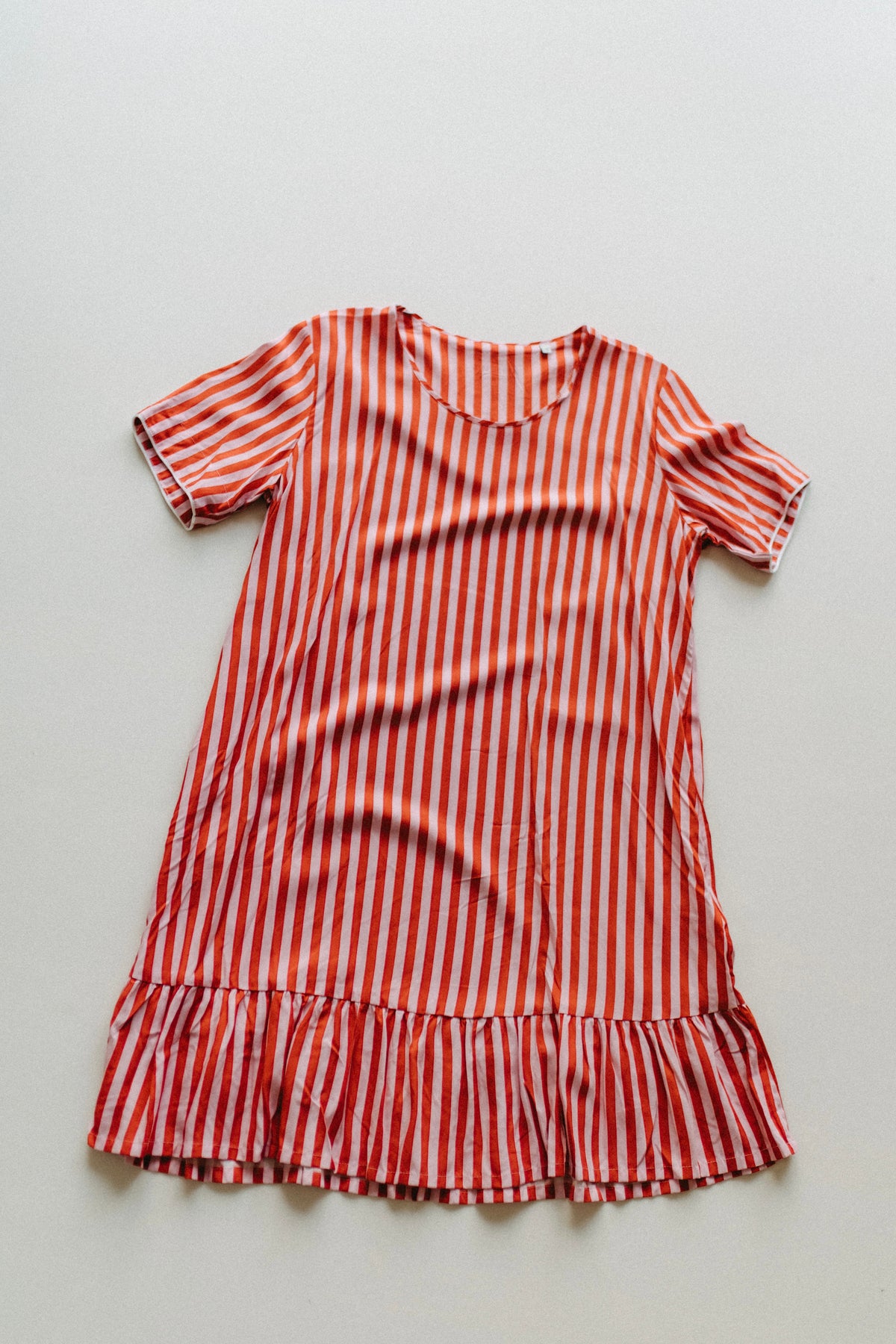 Kleid aus feiner Webware – Streifen Rot/Creme