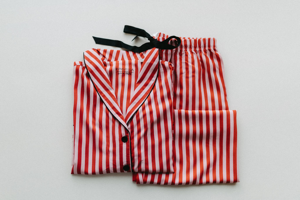 Pyjama aus feiner Webware – Streifen Rot/Creme